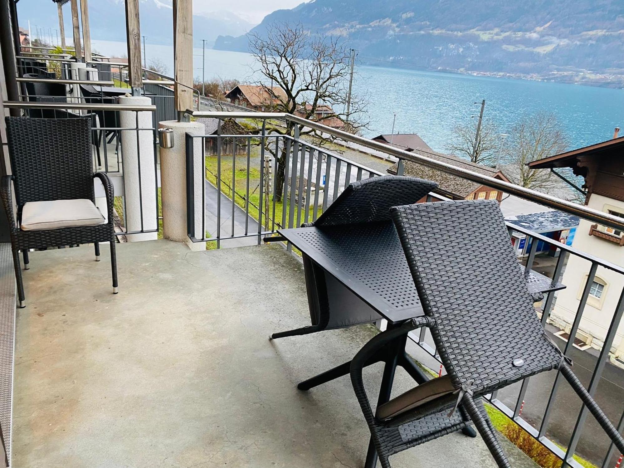 Lake View Residence Niederried bei Interlaken ภายนอก รูปภาพ