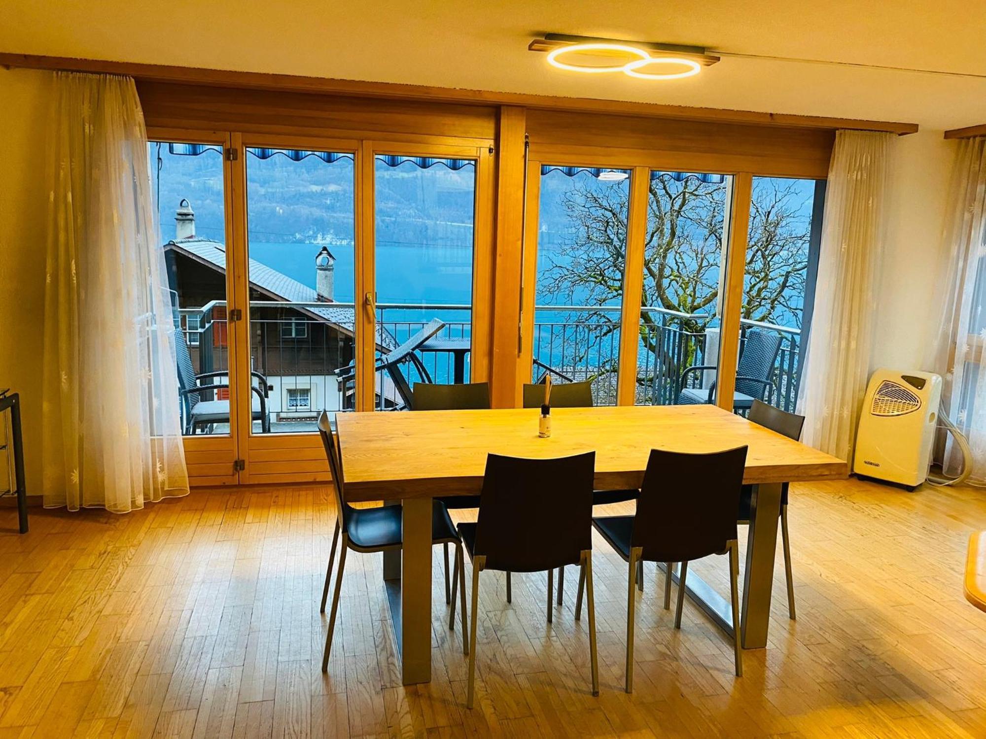 Lake View Residence Niederried bei Interlaken ภายนอก รูปภาพ