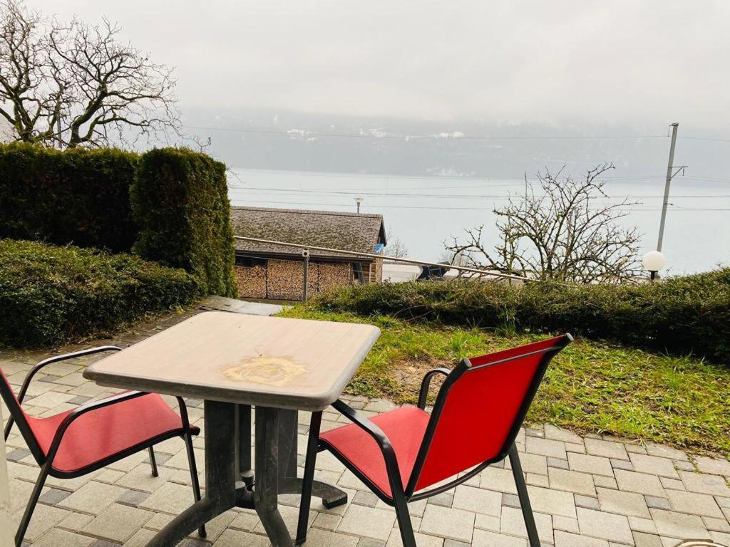 Lake View Residence Niederried bei Interlaken ภายนอก รูปภาพ