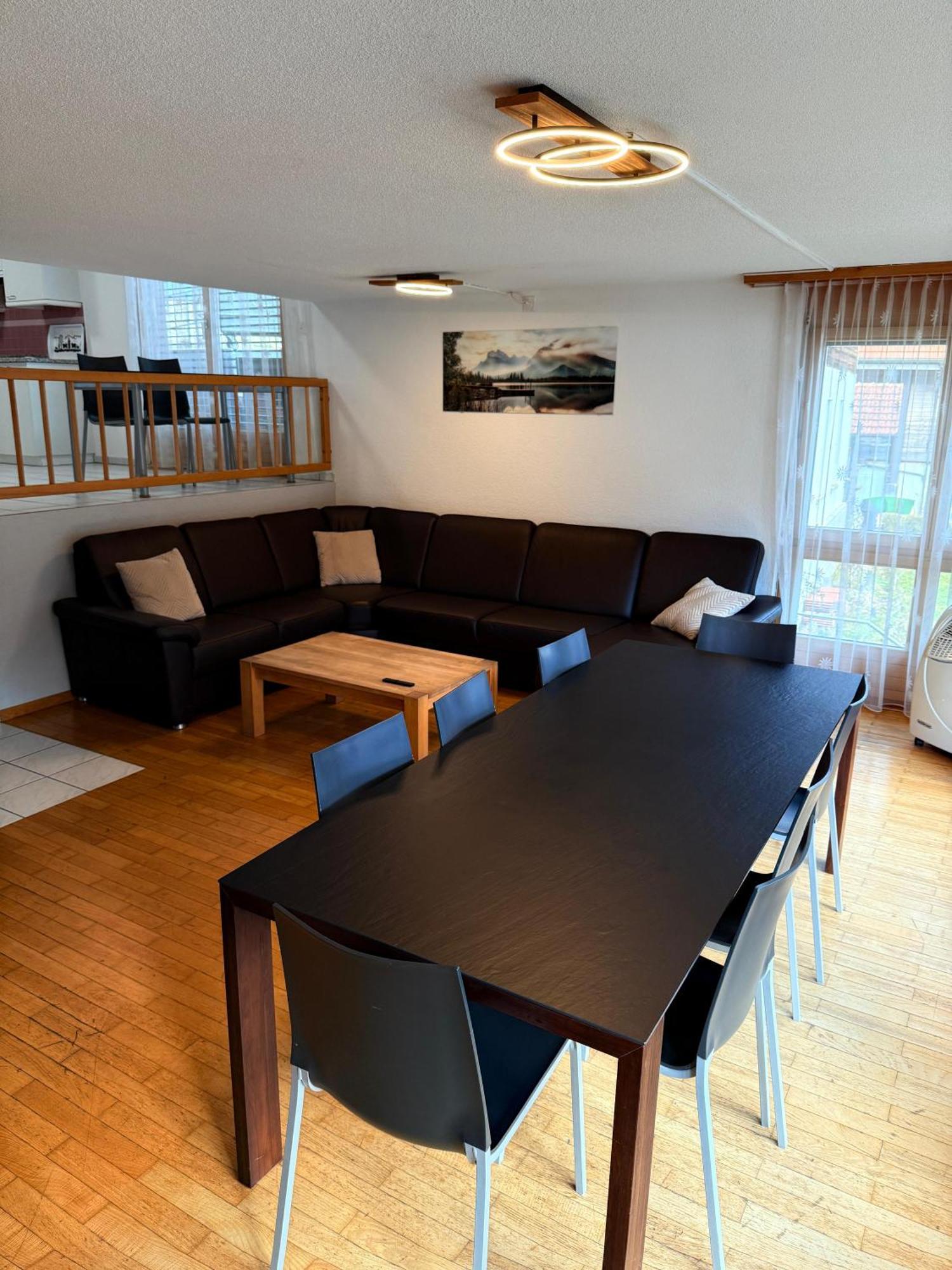 Lake View Residence Niederried bei Interlaken ภายนอก รูปภาพ